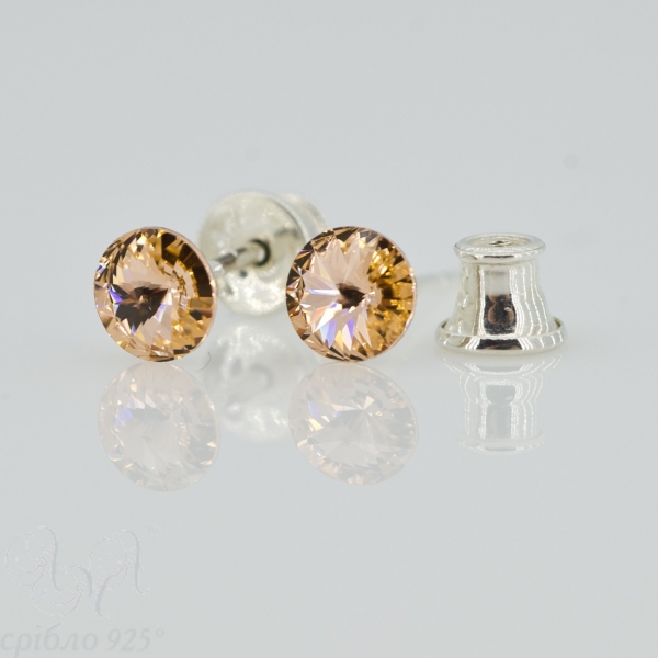 Пусети 1122 5.5мм Light Peach Срібло 925 проби